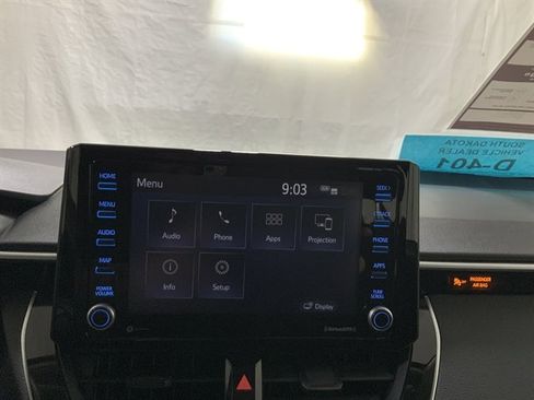 Used 2022 Toyota Corolla LE image 26