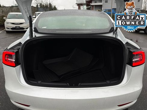 Used 2021 Tesla Model 3 Standard Range Plus image 25