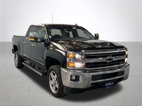 Used 2019 Chevrolet Silverado 2500 LTZ w/ Duramax Plus Package image 8