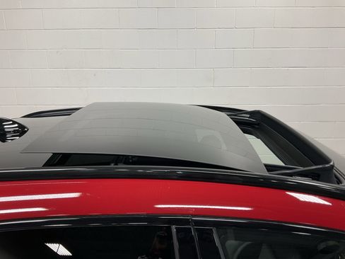 New 2025 Alfa Romeo Stelvio Sprint image 5