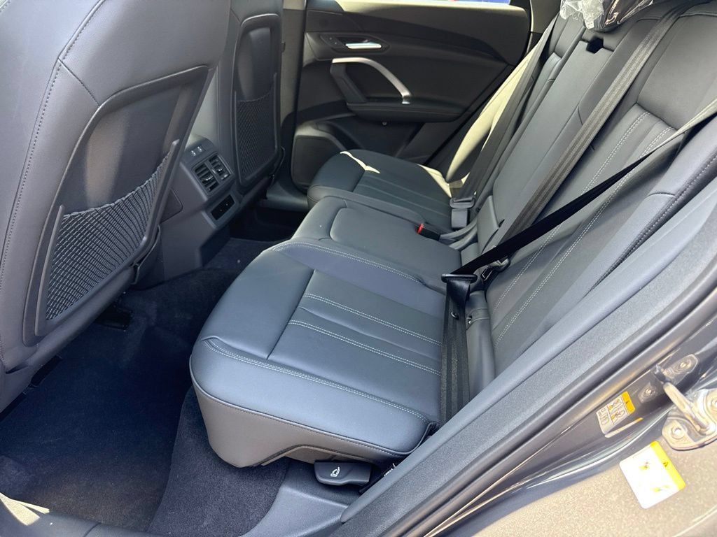 New 2026 Audi Q5 Premium AWD/4WD image 17