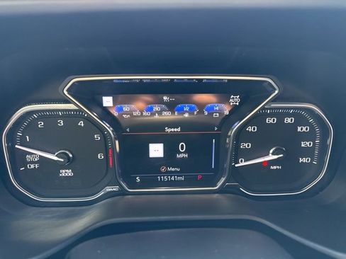 Used 2021 GMC Yukon Denali w/ Denali Premium Package image 25