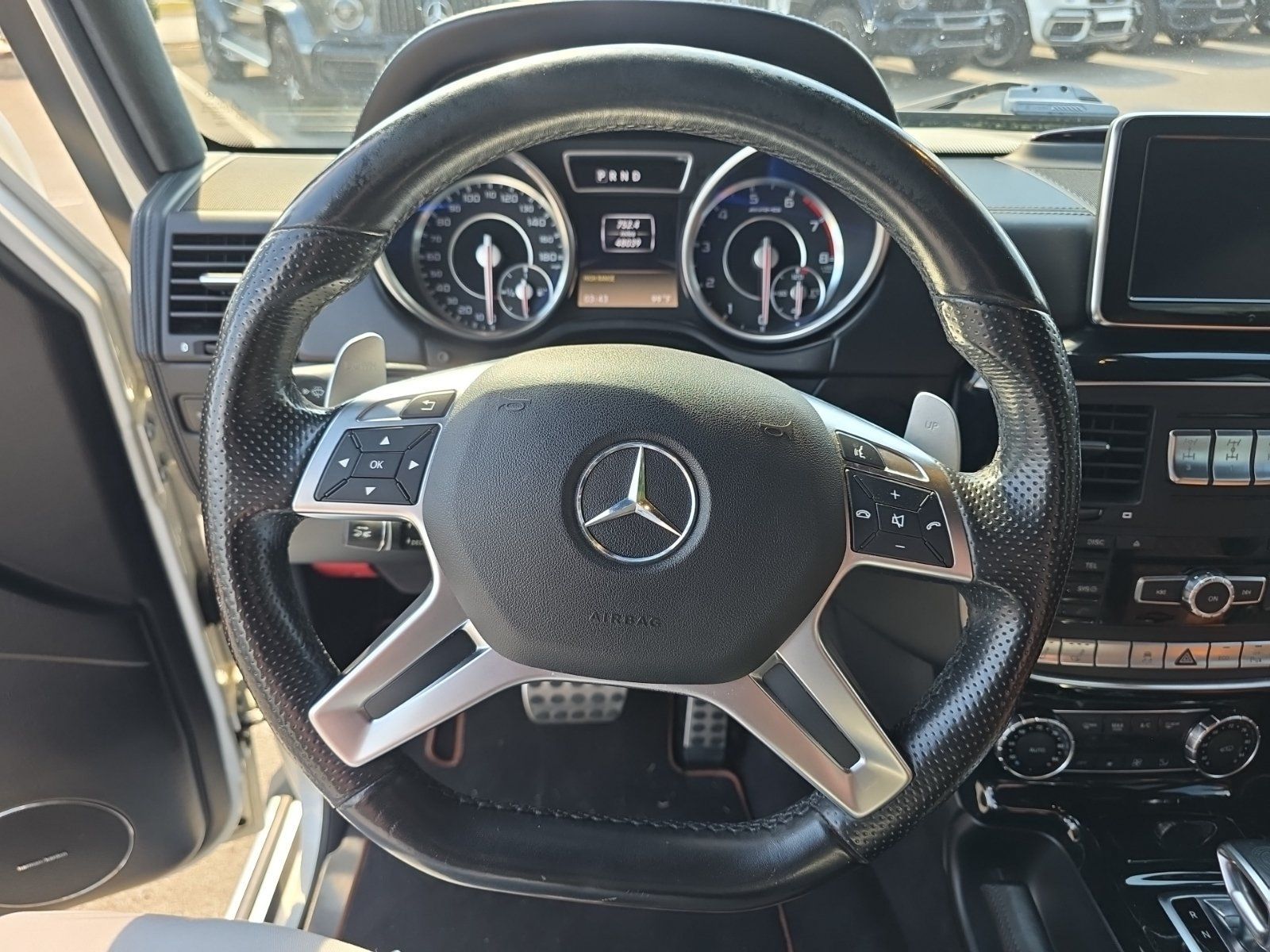 Used 2015 Mercedes-Benz G 63 AMG 4MATIC image 12
