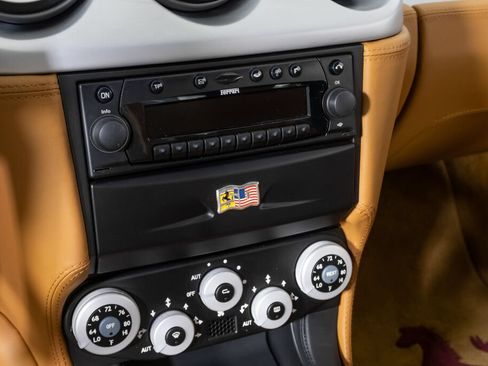 Used 2005 Ferrari 612 Scaglietti RWD image 39