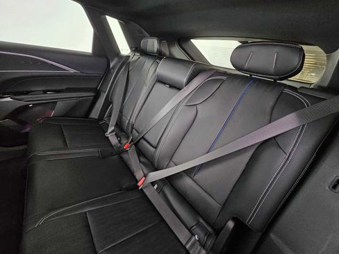 New 2026 Cadillac Lyriq Luxury image 17