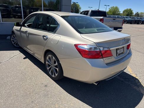 Used 2013 Honda Accord Sport image 7