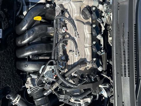 Used 2022 Toyota Corolla LE image 23