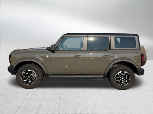 Used 2025 Ford Bronco Outer Banks AWD/4WD image 4