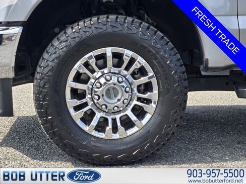 Used 2022 Ford F250 XLT w/ XLT Premium Package image 10