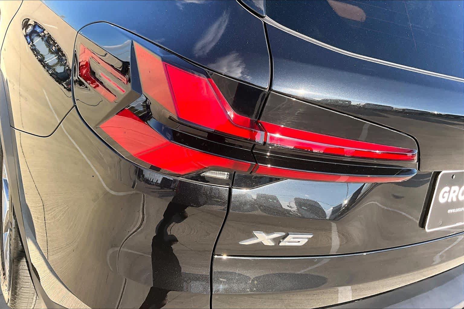 Used 2024 BMW X5 sDrive40i w/ Parking Assistance Package RWD image 27