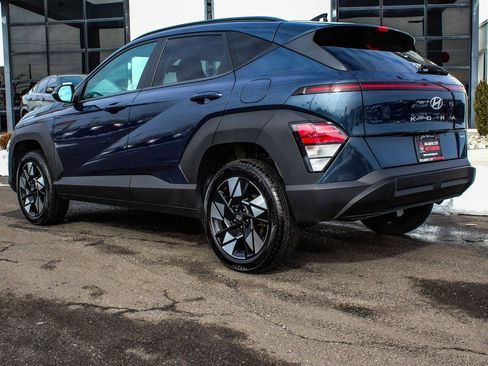 Used 2025 Hyundai Kona SEL AWD/4WD image 4
