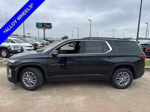 Used 2023 Chevrolet Traverse LT w/ LPO, Floor Liner Package image 3
