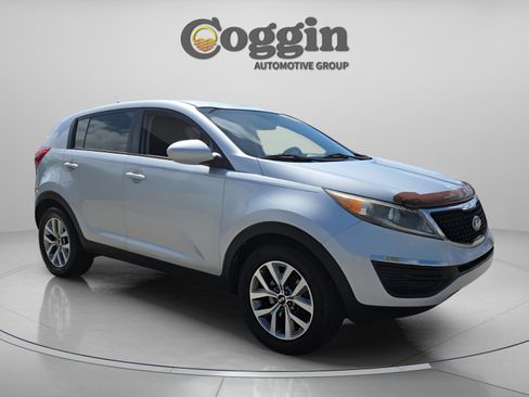 Used 2016 Kia Sportage LX FWD image 7