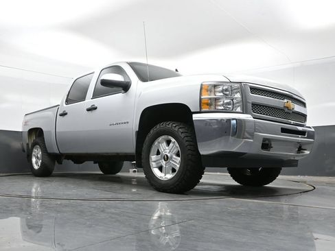 Used 2013 Chevrolet Silverado 1500 LT w/ All-Star Edition AWD/4WD image 31