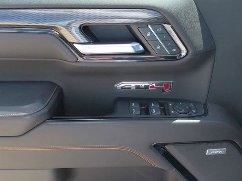 Used 2022 GMC Sierra 1500 AT4 w/ AT4 Premium Package AWD/4WD image 29