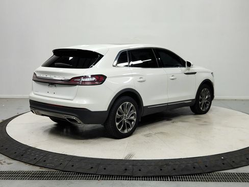 Used 2023 Lincoln Nautilus Reserve w/ Cargo Utility Package FWD image 8