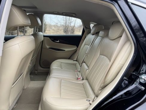 Used 2017 INFINITI QX50 AWD w/ Premium Plus Package image 12