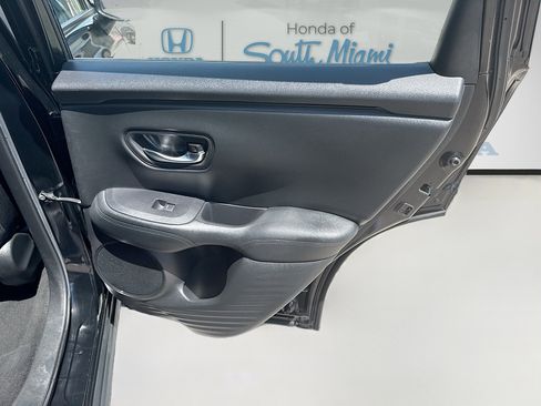 Used 2024 Honda HR-V LX image 29