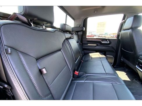 Used 2025 GMC Sierra 2500 Denali w/ Denali Reserve Package AWD/4WD image 29