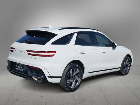 Used 2026 Genesis GV70 3.5T Sport Advanced image 8