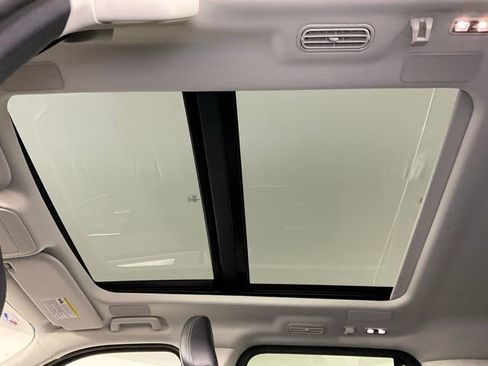 New 2025 Ford Expedition Max Platinum w/ Driver's Package image 18