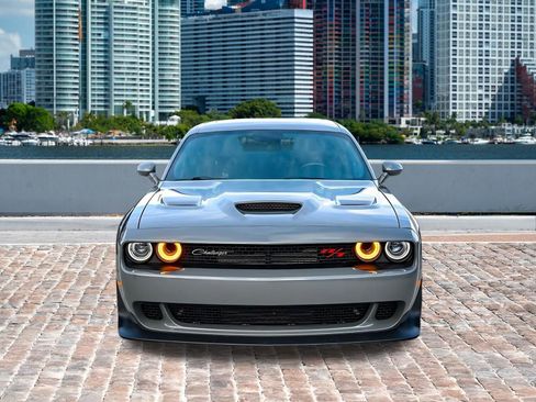 Used 2019 Dodge Challenger R/T Scat Pack image 2