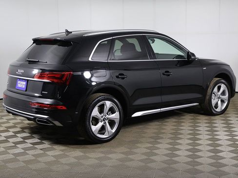 Used 2023 Audi Q5 2.0T Premium Plus w/ Premium Plus Package AWD/4WD image 11