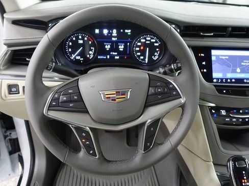 New 2025 Cadillac XT5 Premium Luxury w/ Technology Package image 12