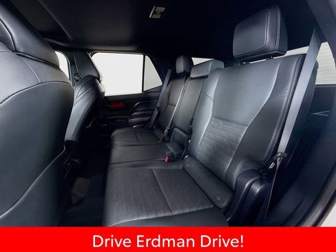 Certified 2026 Toyota 4Runner TRD Off-Road Premium AWD/4WD image 8
