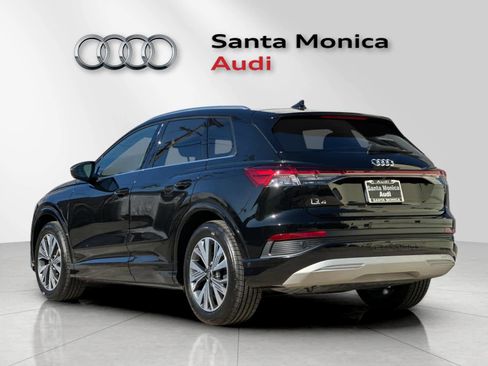 Used 2023 Audi Q4 e-tron Premium Plus w/ Premium Plus image 6