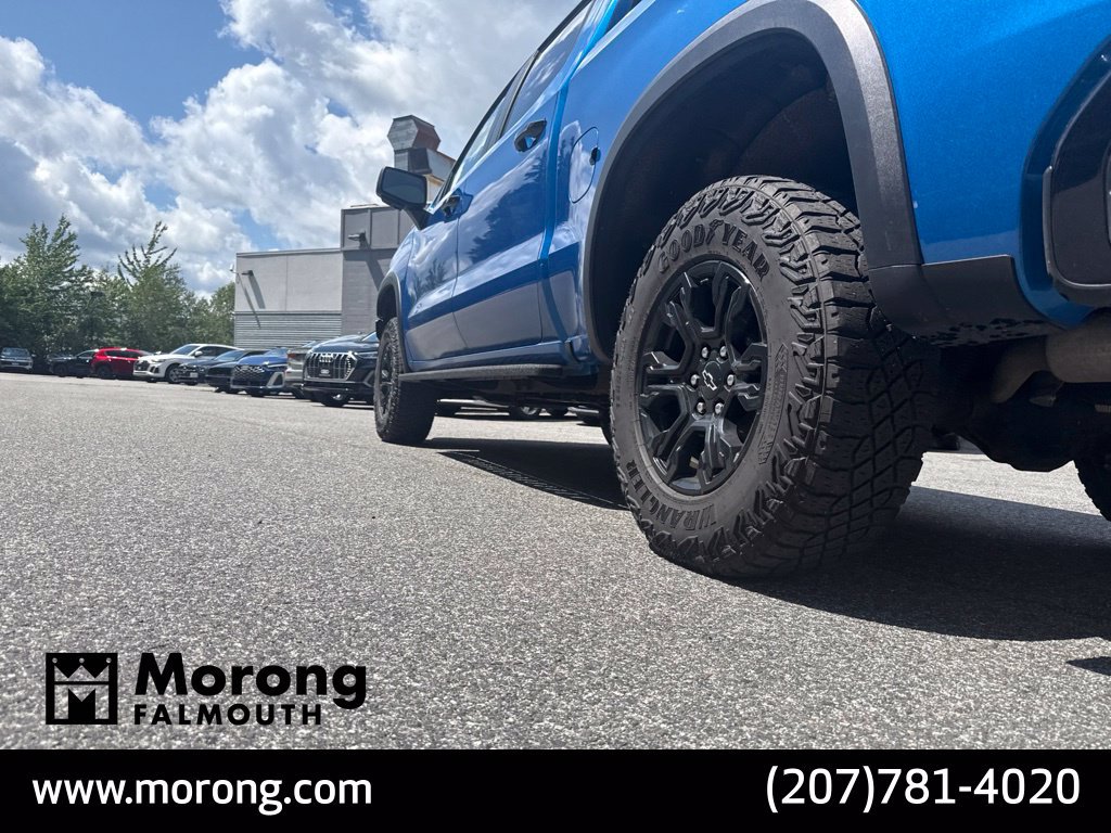 Used 2022 Chevrolet Silverado 1500 ZR2 w/ Technology Package AWD/4WD image 12