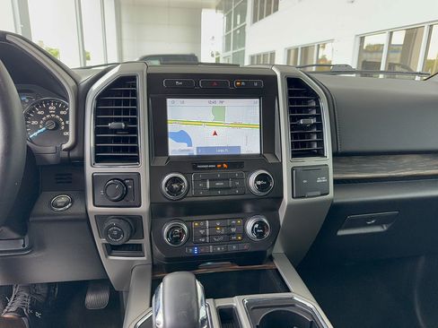 Certified 2020 Ford F150 Lariat w/ Equipment Group 502A Luxury RWD image 25