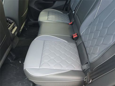 New 2026 Volkswagen Tiguan SEL R-Line image 14