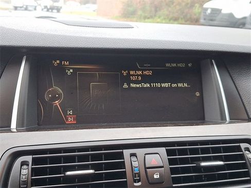 Used 2015 BMW 528i Sedan image 16