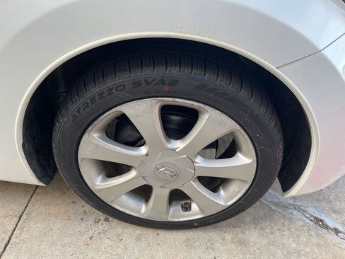 Used 2012 Hyundai Elantra Limited image 20