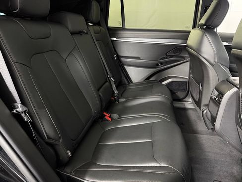 Used 2025 Jeep Wagoneer S Limited AWD/4WD image 30