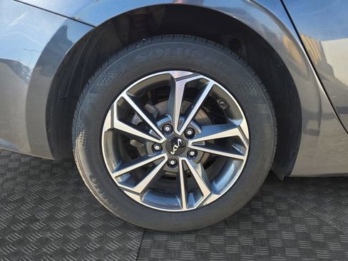 Used 2023 Kia Forte LXS image 34