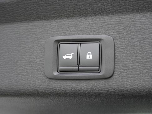 Used 2024 Mitsubishi Outlander 4WD Plug-In Hybrid image 35