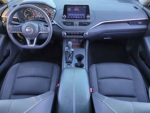 Used 2019 Nissan Altima 2.5 S image 16
