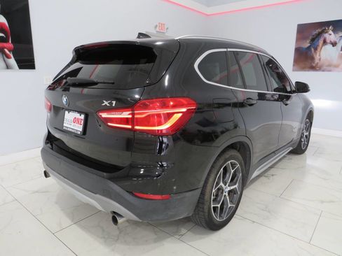 Used 2016 BMW X1 xDrive28i image 4