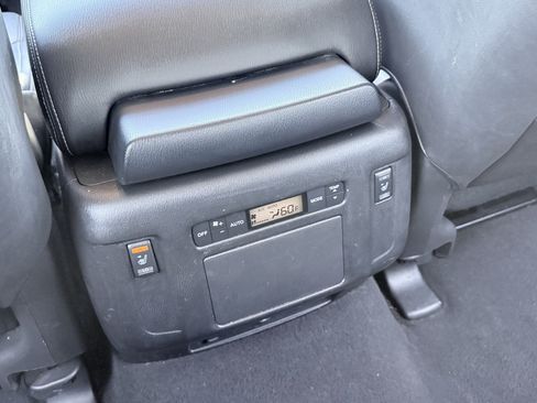 Used 2017 INFINITI QX80 4WD w/ Driver Assistance Package image 48