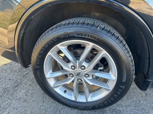 Used 2023 Dodge Durango GT image 5