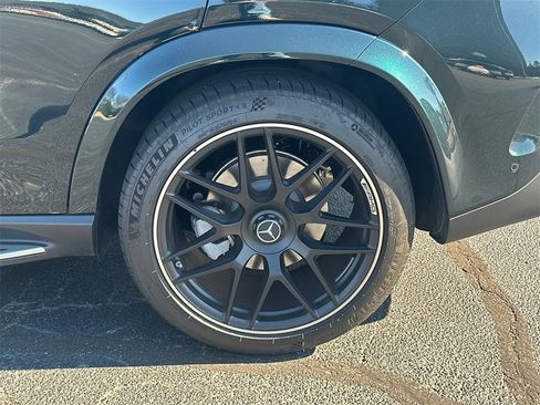 Certified 2025 Mercedes-Benz GLE 53 AMG 4MATIC image 22