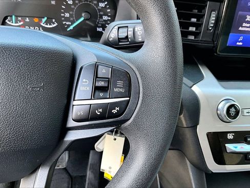 Used 2021 Ford Explorer 4WD w/ Class III Trailer Tow Package image 29