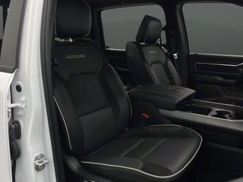 Used 2025 RAM 1500 Laramie w/ Advanced Safety Group II AWD/4WD image 24