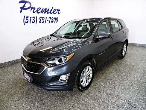 Used 2019 Chevrolet Equinox LS FWD image 1