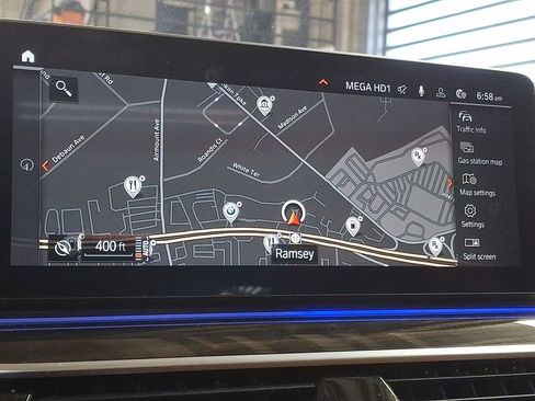 Certified 2022 BMW 530i xDrive w/ Convenience Package image 14