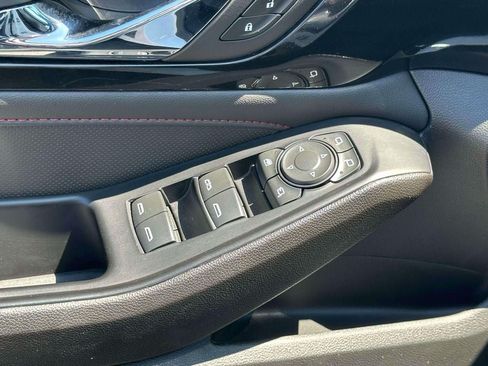 Used 2023 Chevrolet Traverse RS w/ LPO, Floor Liner Package AWD/4WD image 18