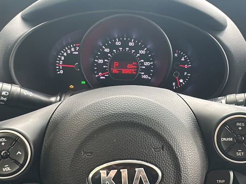 Used 2016 Kia Soul image 23
