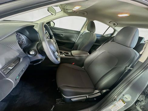 Used 2024 Nissan Sentra S image 13